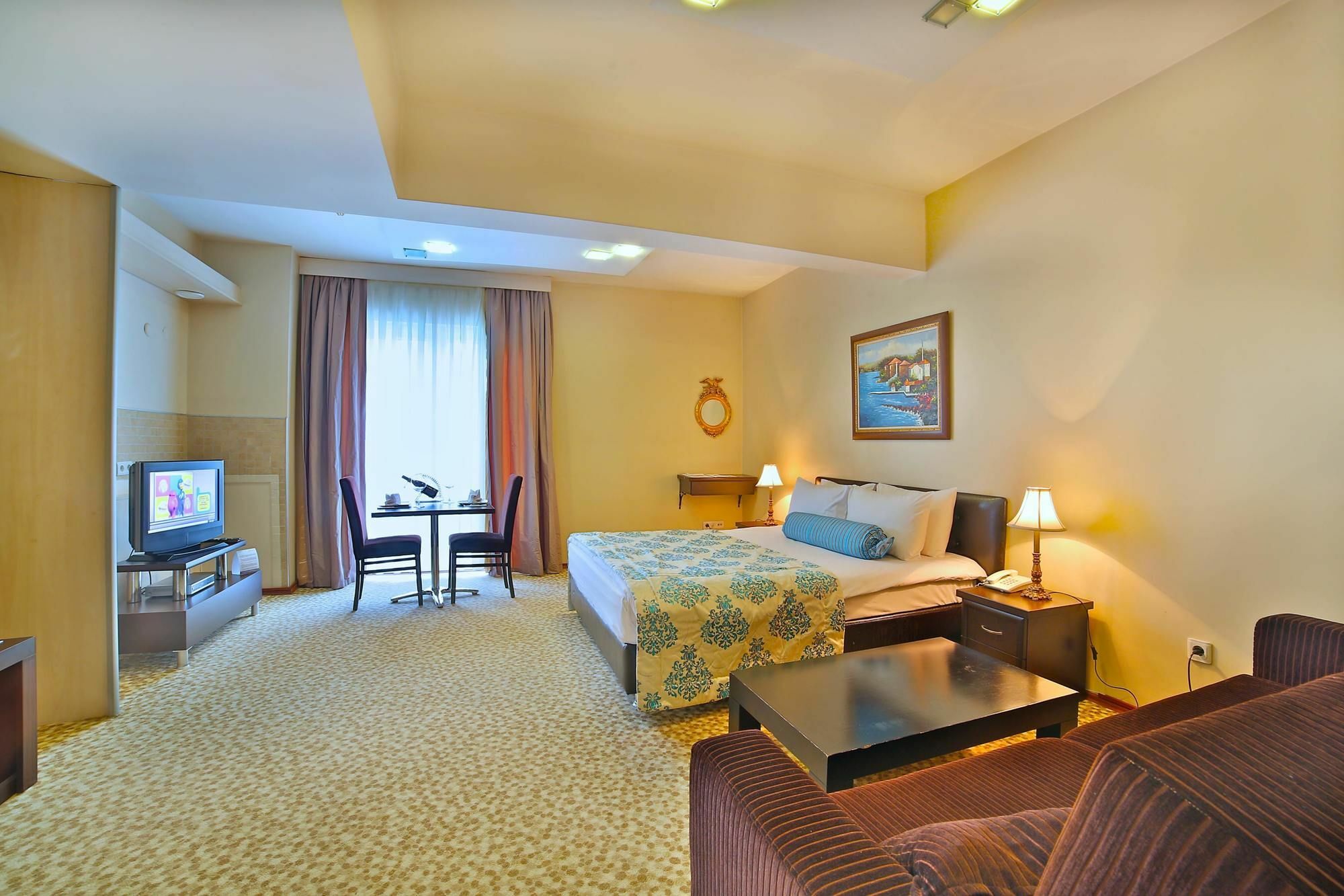 Bahira Suite Hotel Istanbul Exterior foto